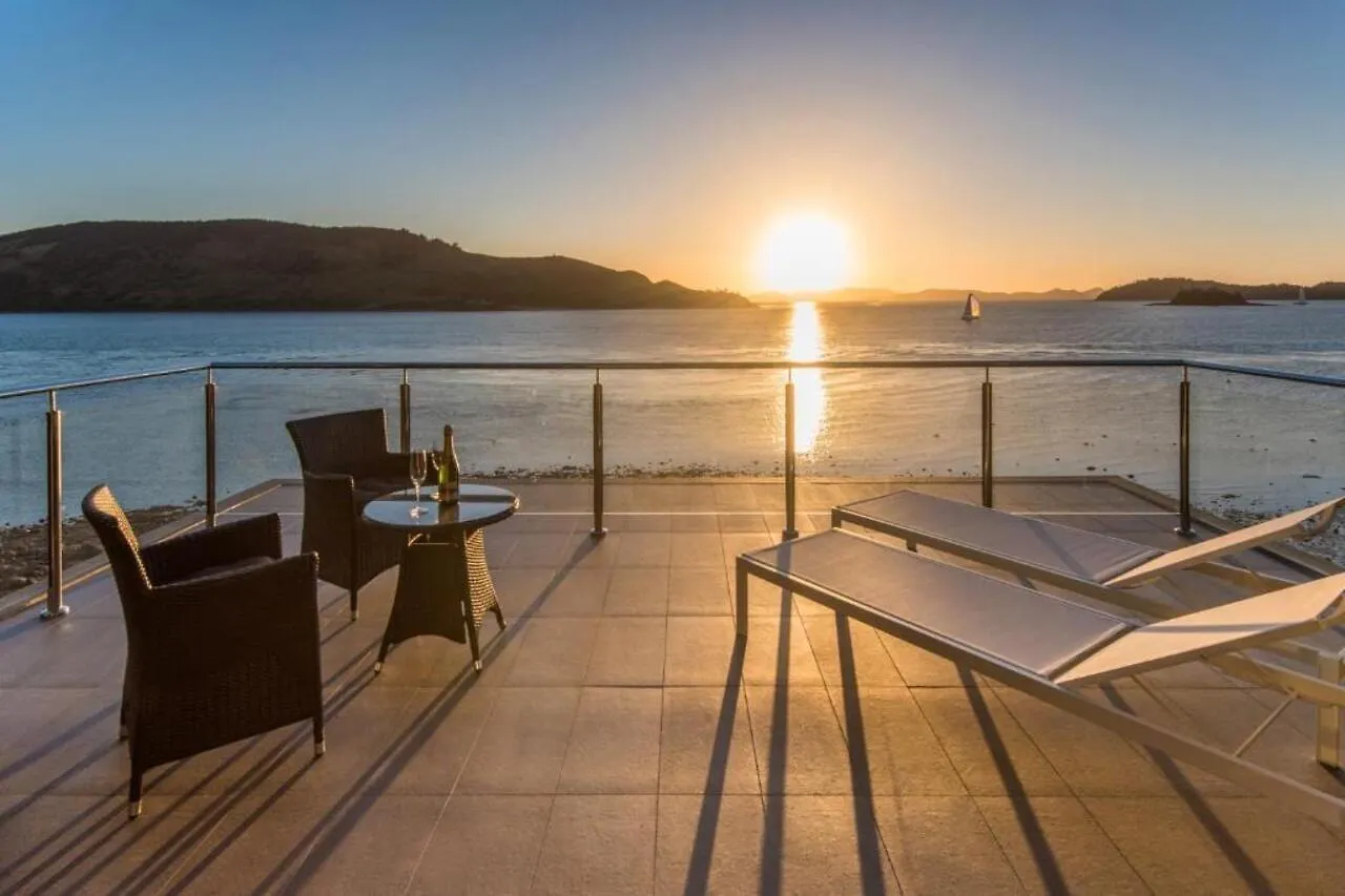 Hamilton Island Yacht Club Villas Australia